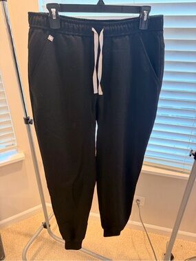 Figs Men's Black Sweatpants with White Drawstring